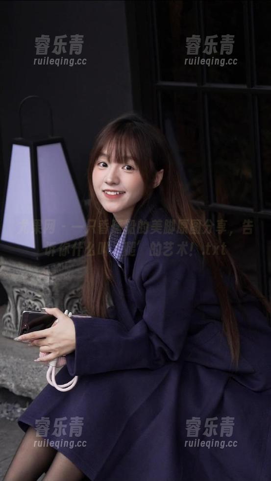 尤果网-一只香蕉船 尤果网 - 一只香蕉船的美脚原图分享,告诉你什么叫‘腿’的艺术!.txt