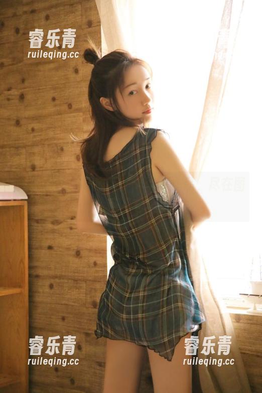 尤果网-乔依琳 尤果网 - 乔依琳万圣节写真作品,尽在图库免费下载!.txt