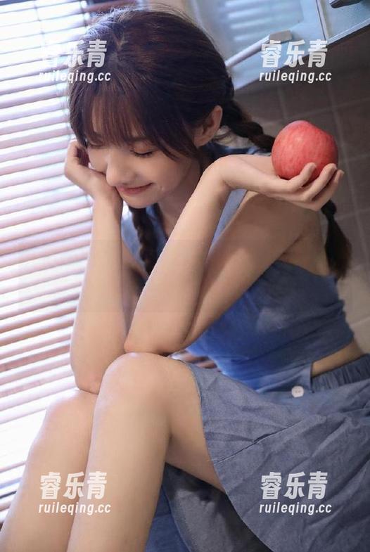 尤果网-李焱 尤果网 - “李焱礼服”的秘密,图库下载带你揭示不一样的时尚魅力!.txt