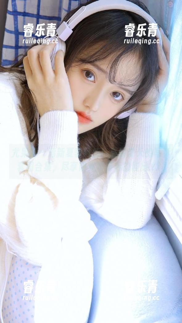 尤果网 - 清新夏季风情！美替夏天的写真套图合集，尽享阳光与青春的碰撞.txt