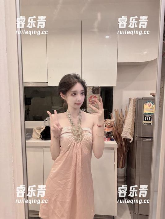 尤果网-莉恩 尤果网 - 透视“莉恩学妹”的心灵与美丽,漂亮图片与原图一同分享.txt