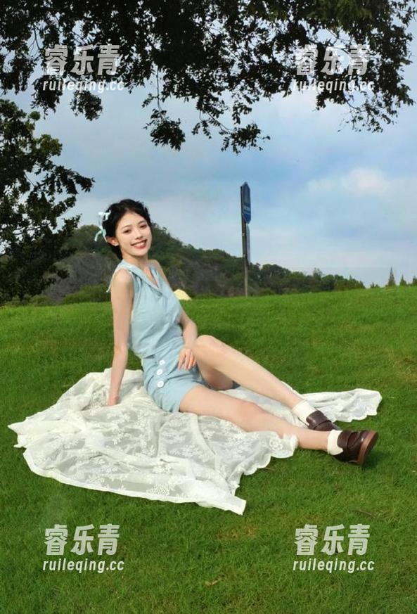 尤果网-韩安琪 尤果网 - 尽享韩安琪办公室写真全集,透视她日常生活的灵动与优雅.txt