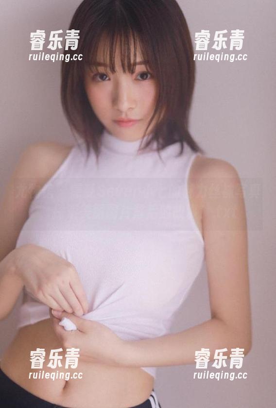 尤物馆 - 感受Seven小七的魅力丝袜写真，探索美丽图片背后的故事！.txt