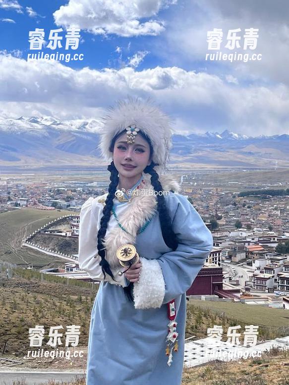 您的蛋蛋带你进入私房：“YouMi尤蜜-旗袍武士娘”的原图之旅.txt