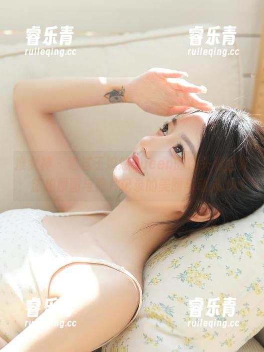 推女神-王婉悠Queen 推女神 - 透过王婉悠Queen的镜头看世界:旅拍原图与照片记录的美丽与动人.txt