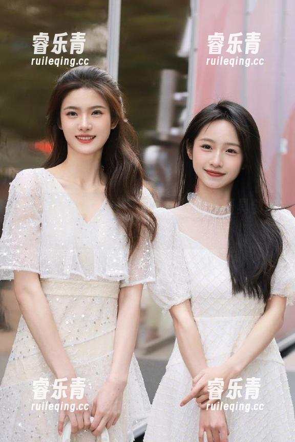 普美Bomi(보미)短裤写真特辑，最具创意的cos资源分享与展示.txt
