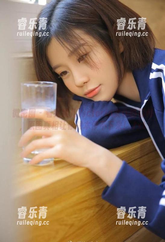 果儿Victoria 微密圈 - 看完果儿Victoria女仆的福利,原图真相让你根本停不下来!.txt