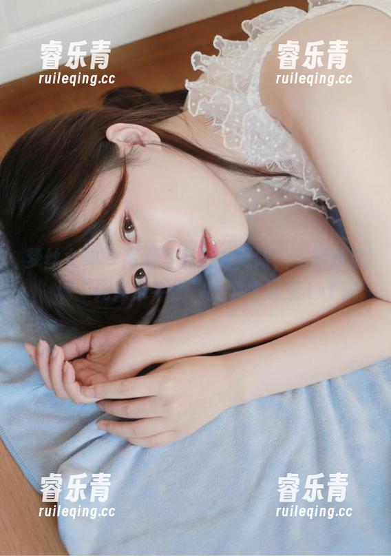 梦丝女神-王娇娇 梦丝女神 - 高清写真魅力无限,王娇娇展现“死库水牛仔”的个性风采.txt