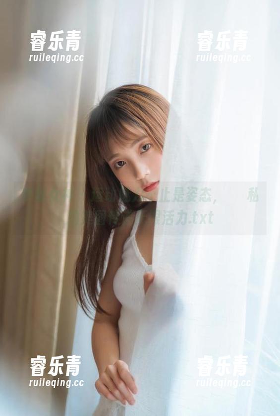 梦丝女神 - 运动魅力不止是姿态，玥玥私拍美图传递无限活力.txt