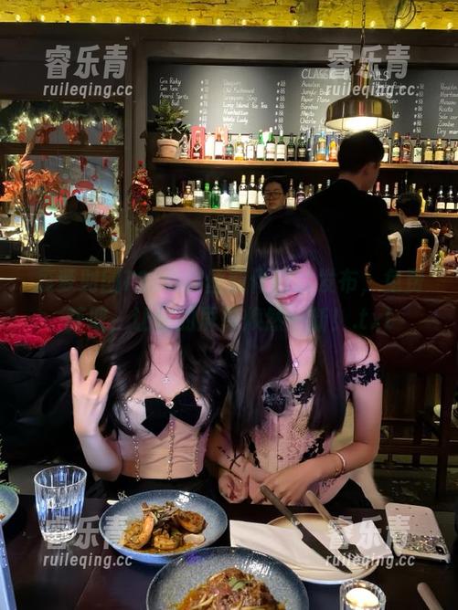 森萝财团 森萝财团720D白丝新作图片发布,免费获取,让你的屏幕焕然一新!.txt
