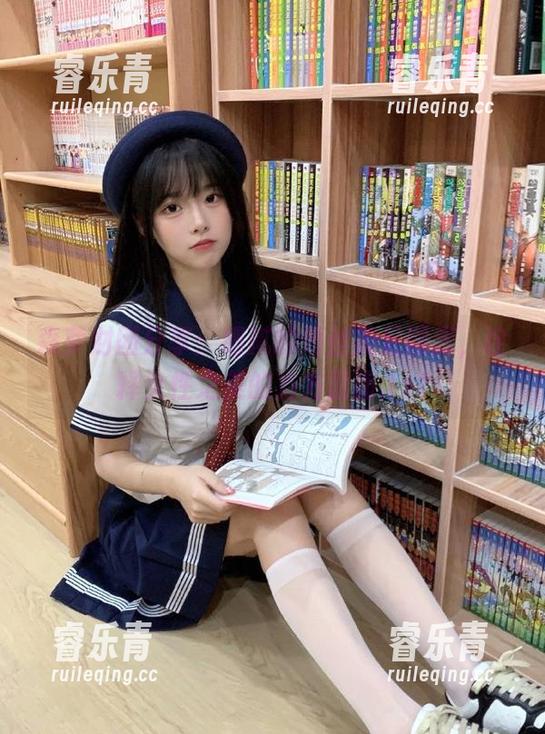 森萝财团 森萝财团分享:细腻的薄丝美足图库,诠释女性之美的方方面面.txt