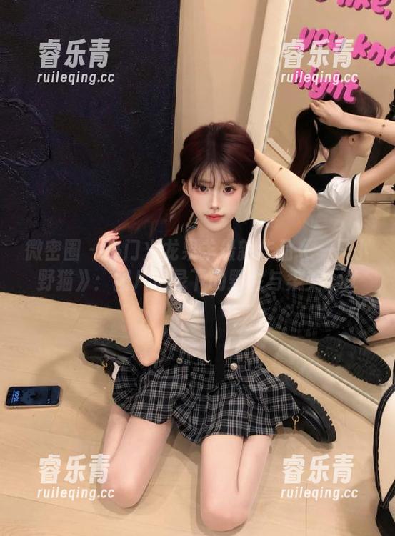 微密圈 - 热门火龙果羊最新作品《一只小野猫》：图片记录下的野性与柔美.txt
