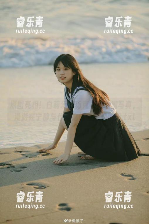 白莉爱吃巧克力 原图亮相!白莉爱吃巧克力的瑜伽写真,漫游在宁静与优雅之间的绝美瞬间.txt
