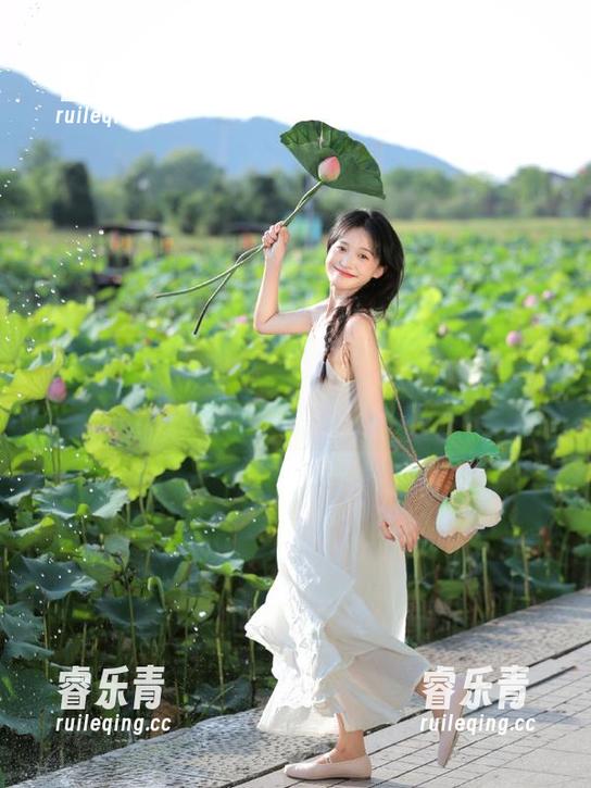 秀人网 - 高清透明写真合集：M梦baby塑造的每一帧都是艺术的瞬间.txt