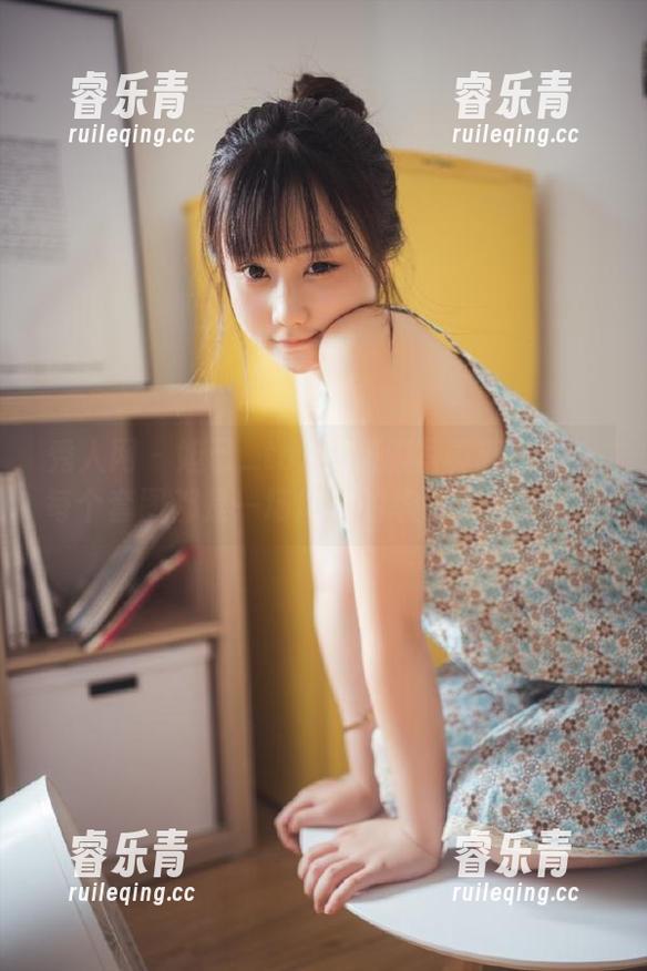 秀人网 - 妲己_toxic制服写真新玩法：每个套图都是一场风格的华丽变身！.txt