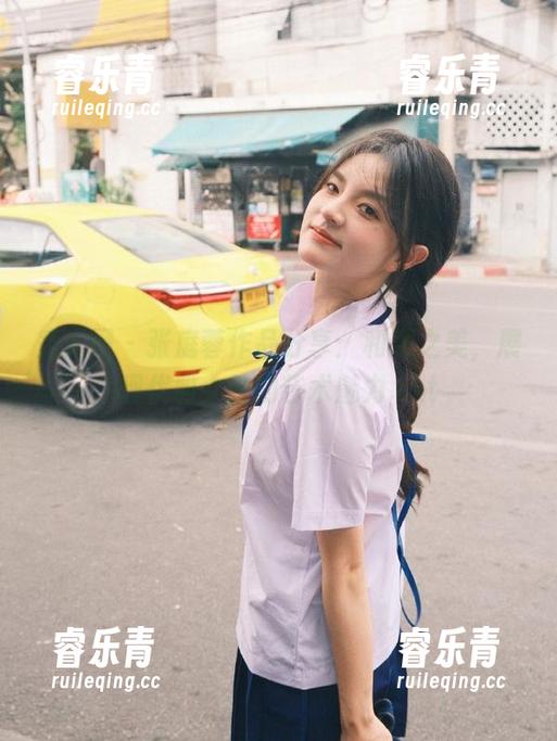 秀人网 - 张庭蓉作品分享：和服之美，展现优雅女性的艺术魅力.txt