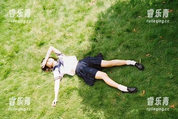 秀人网 - 镜头下的优雅：戴允祺最新秘书写真集资源现已上线.txt