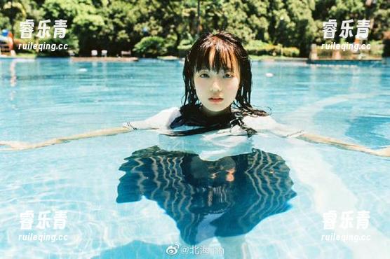 秀人网 - 柚柚小奶瓶纯白合集：让人心碎的写真资源大放送.txt