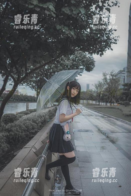 秀人网 - 探秘舒林培蕾丝全集：每一张原图都传递着故事.txt