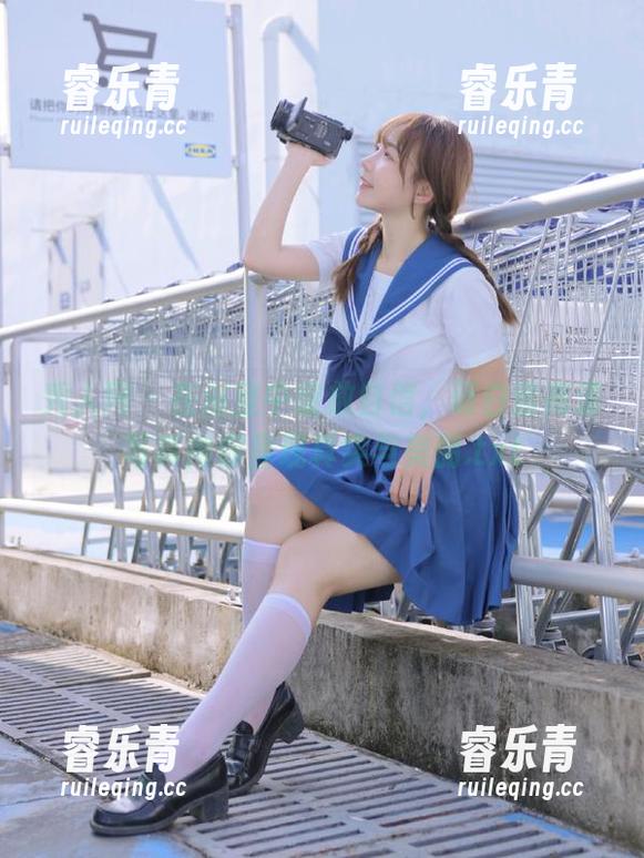 秀人网 - 在浴室中绽放自信，萌白酱高清写真向你呈现真实与美丽.txt