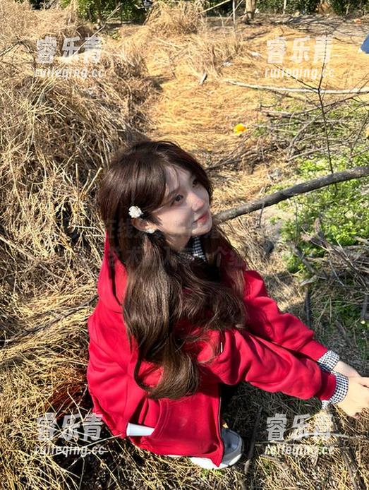 秀人网 - 在线分享软情婚纱写真合集：将浪漫与艺术融入每一个细节！.txt