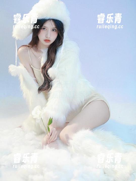 秀人网 - 陶喜乐夏天作品集：无尽的活力与清凉感的精选回忆.txt