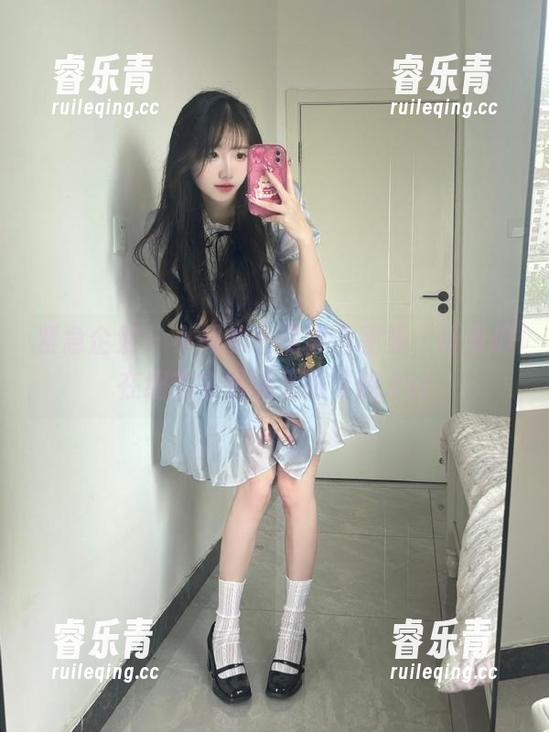 紧急企划 - 小恩的私房黑白图集，让我们在细节中发现无限可能.txt