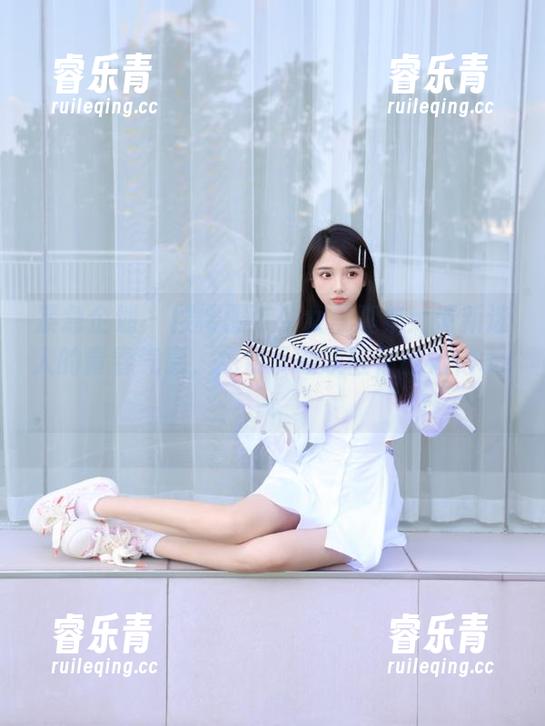 紧急企划 - 樱樱樱可少女写真集：清新迷人的青春气息，免费下载唤醒你的记忆.txt