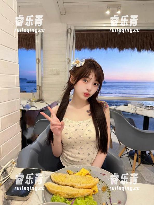 纪念小小v 微密圈 - 黑与红的边界在哪里?“纪念小小v”带来的写真图集或许会让你大开眼界!.txt