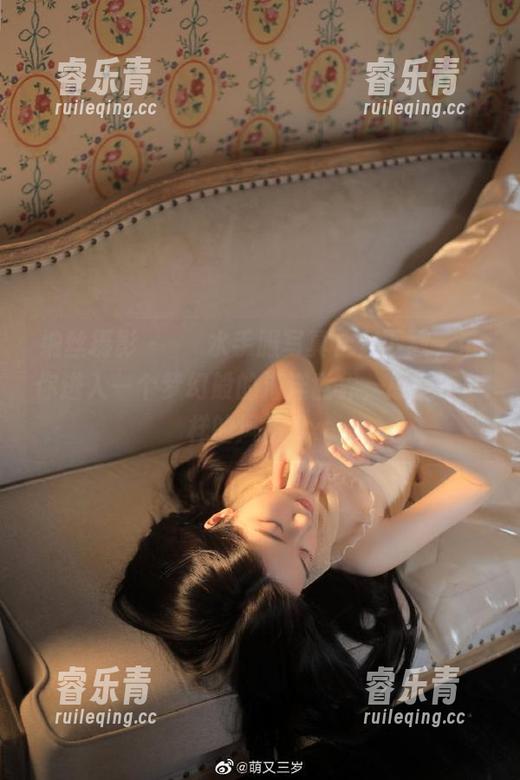 纳丝摄影-偲偲 纳丝摄影 - 偲偲水手服写真合集下载,带你进入一个梦幻般的海洋世界,感受不一样的风情.txt