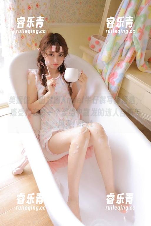 美媛馆 - 田芯娜Angel牛仔裤写真精选，感受她在每一个姿势中散发的迷人自信与风采！.txt