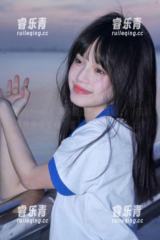 花漾show-可乐Vicky 花漾show - 不容错过!可乐Vicky和服写真限量免费下载,快来加入吧!.txt