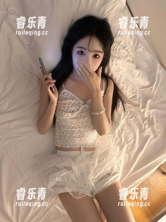 微密圈 - 绝对让你惊艳的葱油饼er女神高清图包，赋予生活无限灵感与动力！.txt