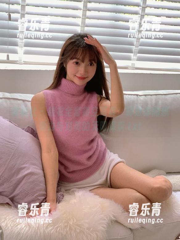 蜜桃社 - 结衣全套镂空写真，释放你的想象力与对美的无限探索.txt