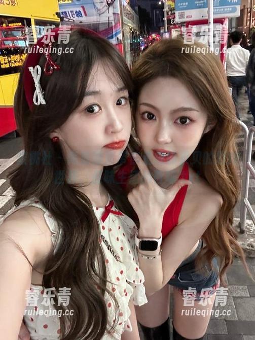 蜜桃社 - 高清图库带你走进韩贝贝的厨娘世界，品味生活的百味.txt