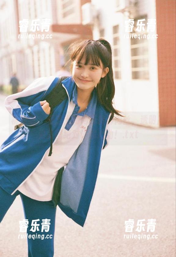 袜啵啵-芝士 袜啵啵 - 看芝士如何玩转薄肉丝,透明脚尖美图绝对让你心动!.txt