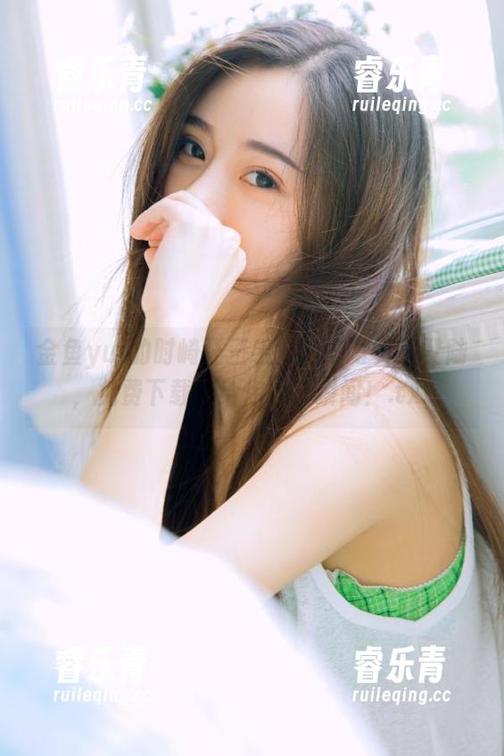 金鱼yui的时崎狂三手办内衣写真集登陆，免费下载带给你心动瞬间！.txt