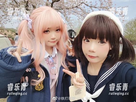 铁打萌萌_moi的AliceInWonderland写真魅力，探索照片背后的奇幻故事.txt