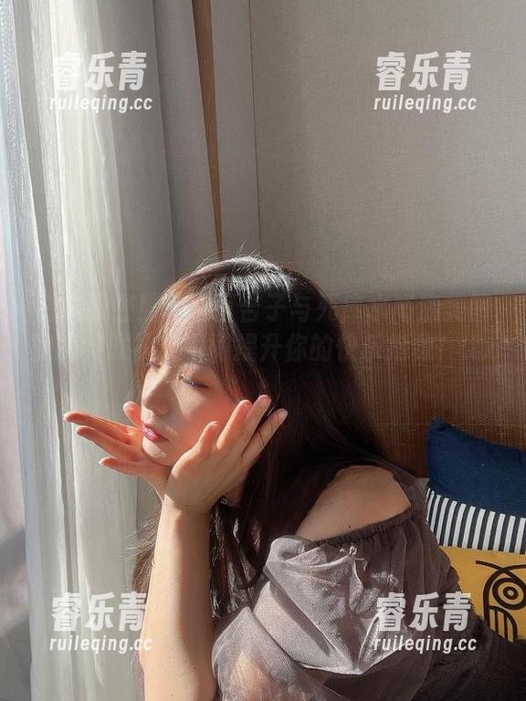 高能预警！青水百合子与死库水高清美图的搞笑联袂，瞬间提升你的快乐指数！.txt