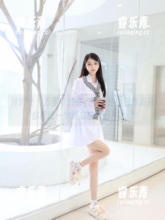 魅妍社 - 万圣节来临，小蕾蕾图包作品陪你度过一个难忘的节日！.txt