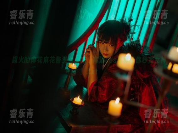 超火的麻花麻花酱逆兔女郎，高清cos写真让你秒变女神！.txt